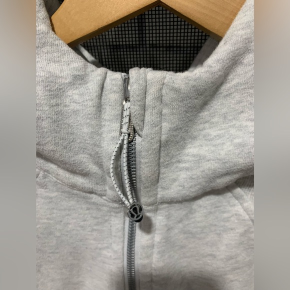 Lululemon Sweater - Picture 2 of 3